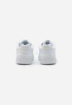 Lacoste T-Clip - Sneakers Laag - White 8 Lacoste T-Clip - Sneakers Laag - White -Lacoste 014e84b8d65245658f8eb8bdee875cc1