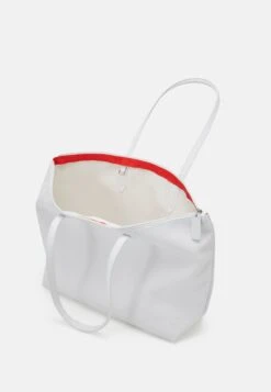 Lacoste X Netflix - Shopper - Croco Stranger Things 7 Lacoste X Netflix - Shopper - Croco Stranger Things -Lacoste 0533fbd6734f48b1a939ae1c10eeebb2