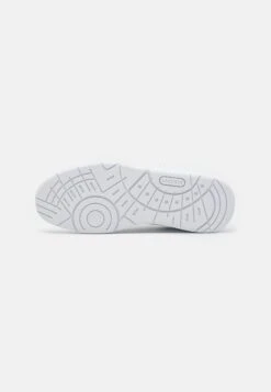 Lacoste T-Clip - Sneakers Laag - White 10 Lacoste T-Clip - Sneakers Laag - White -Lacoste 066334adbfc44bfc8010369d67b62753