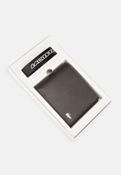 Lacoste Fg M Billfold Box - Portemonnee - Marron -Lacoste 0963f935d64d4ebcbaa816529ce073ca