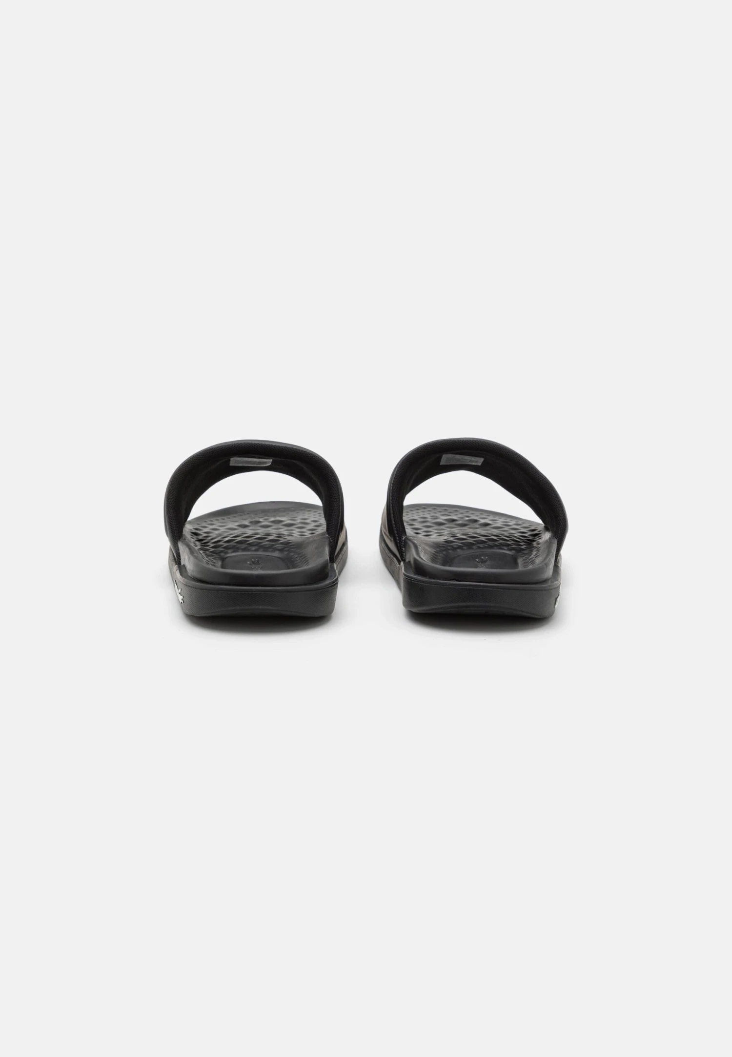 Lacoste Serve Slide Dual - Badslippers - Black/White 3 Lacoste Serve Slide Dual - Badslippers - Black/White - Afbeelding 3