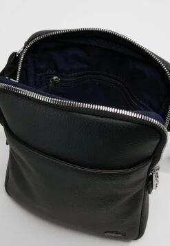 Lacoste Flat Crossover Bag - Schoudertas - Black -Lacoste 0c4e8117b7f24bf49fbc9eb324316b1c