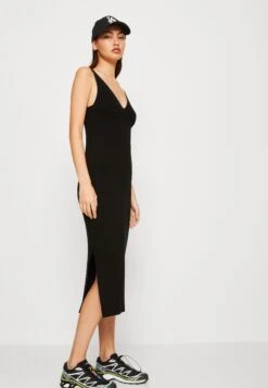 Lacoste Gebreide Jurk - Black 9 Lacoste Gebreide Jurk - Black -Lacoste 1ee0d9cd91604f6d96762e73fcfd0e92