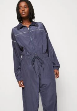 Lacoste Jumpsuit - Blue Night 9 Lacoste Jumpsuit - Blue Night -Lacoste 26e74ab861bb4bd4a1264b879c35d98c