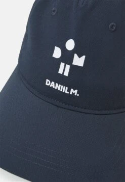 Lacoste Sport Tennis Unisex - Pet - Blue Night -Lacoste 28c509ae71164a8d8f0a6a6652451b63