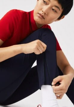 Lacoste Sport Broek - Bleu Marine 10 Lacoste Sport Broek - Bleu Marine -Lacoste 2d8c16b736dd4b3e8fde28f4ccbda5c9