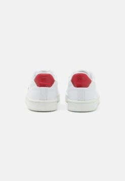 Lacoste Carnaby Pro 2231 Unisex - Sneakers Laag - White/Red -Lacoste 30ca9a3046c34b449b925e62be2b99e7
