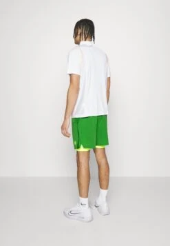 Lacoste Sport Tennis Short 2-In-1 - Korte Broeken - Tarragon/Electric Yellow 8 Lacoste Sport Tennis Short 2-In-1 - Korte Broeken - Tarragon/Electric Yellow -Lacoste 3ae0cf480c2d4b02b4e176575aab6521