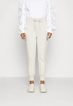 Lacoste Trainingsbroek - Hammam -Lacoste 3b1cb9dc75d74fb792061f219f04dacc