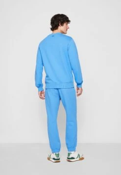 Lacoste X Netflix - Sweater - Ethereal -Lacoste 3c3197582f6442008f9fc36b154c323b