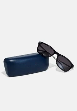 Lacoste Zonnebril - Black -Lacoste 430385742e3849a8bdeff7b545ed8aa6