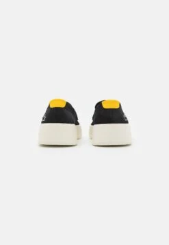 Lacoste Hybrid Loafer - Sneakers Laag - Black/Off White -Lacoste 433fac0b7ccc49db800ab35207a97d7c