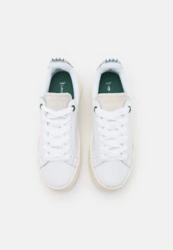 Lacoste Carnaby Plat - Sneakers Laag - Off White -Lacoste 45ed2dc247d14e89afd91d854c540c9a