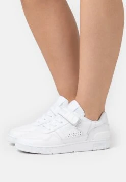 Lacoste Sneakers Laag - White