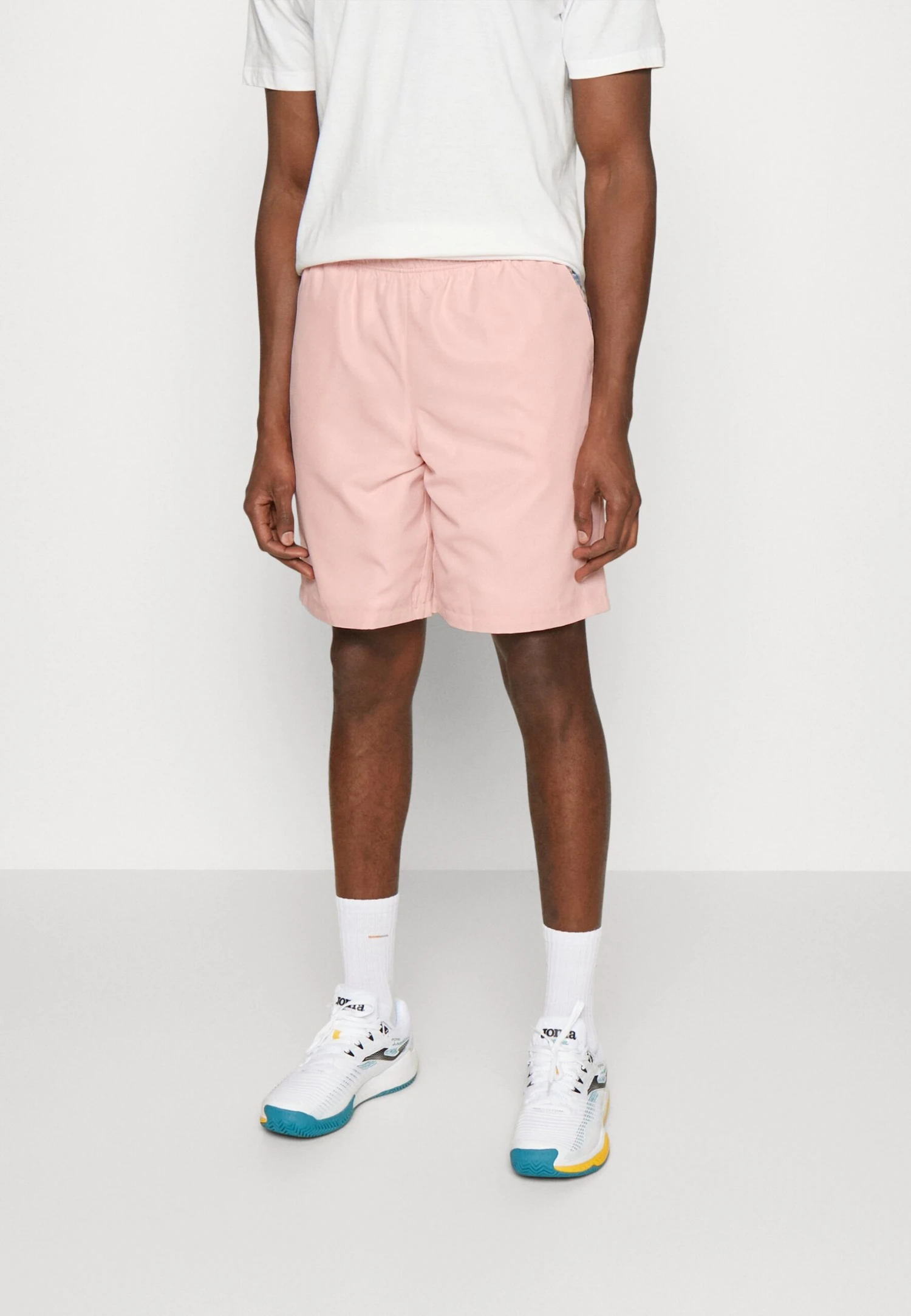 Lacoste Sport Short - Korte Broeken - Rose Blanc 1 Lacoste Sport Short - Korte Broeken - Rose Blanc