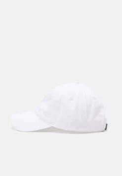 Lacoste Unisex - Pet - White 6 Lacoste Unisex - Pet - White -Lacoste 4ed94334c11b42c191cdb2d474ea89c8