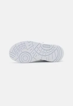 Lacoste T-Clip Unisex - Sneakers Laag - White 10 Lacoste T-Clip Unisex - Sneakers Laag - White -Lacoste 509aced1f44e408ca12a22fe33c6f63d