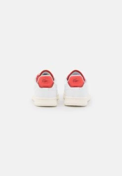 Lacoste Carnaby Pro - Sneakers Laag - White/Red 9 Lacoste Carnaby Pro - Sneakers Laag - White/Red -Lacoste 55df0ea2f70143159960c40d1501428c