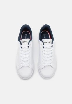 Lacoste Carnaby Pro - Sneakers Laag - White/Navy/Red -Lacoste 78f183886bea4d1f91b4017ee37f39fc
