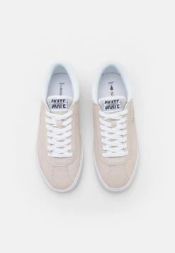 Lacoste Trackserve- Sneakers Laag - Off White/White -Lacoste 7e692da8f07d4d43a00d857f5cd56c20