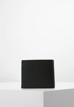 Lacoste Billfold Coin - Portemonnee - Black 7 Lacoste Billfold Coin - Portemonnee - Black -Lacoste 8bfb16bbcdcf4df39a97f4d273464139