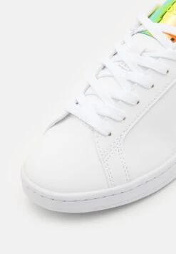 Lacoste Carnaby Pro Unisex - Sneakers Laag - White/Yellow 11 Lacoste Carnaby Pro Unisex - Sneakers Laag - White/Yellow -Lacoste 8c47d2864d7c4fff9e3172655ef81def