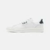 Lacoste Masters Classic - Sneakers Laag - White/Dark Green