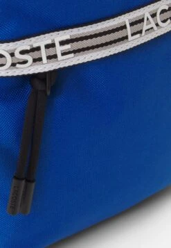 Lacoste Neocroc Seasonal Unisex - Schoudertas - Royaume Noir Blanc 11 Lacoste Neocroc Seasonal Unisex - Schoudertas - Royaume Noir Blanc -Lacoste 92a771972fb849eb81c194947d35add7