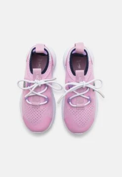 Lacoste Run Spin Unisex - Sneakers Laag - Pink/White -Lacoste 92f854740cc44883a98d6844d56af0c5
