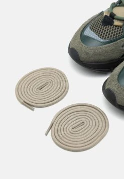 Lacoste Sneakers Laag - Khaki/Dark Green -Lacoste 9402f656e4d942d897aa329b88860604