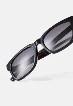 Lacoste Unisex - Zonnebril - Black -Lacoste 9609637cfff949518e96a2029471afec