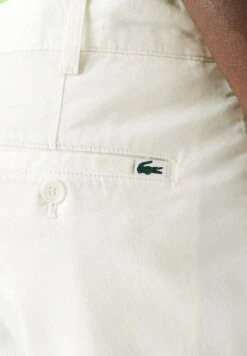 Lacoste Bermuda - Shorts - Blanc 8 Lacoste Bermuda - Shorts - Blanc -Lacoste 9f455bdea3054f2e99aff070e01ef0e5