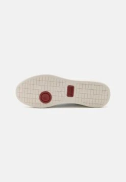 Lacoste Carnaby Pro Unisex - Sneakers Laag - White/Red 10 Lacoste Carnaby Pro Unisex - Sneakers Laag - White/Red -Lacoste a18c253dac114b18bb40754c039c42d0