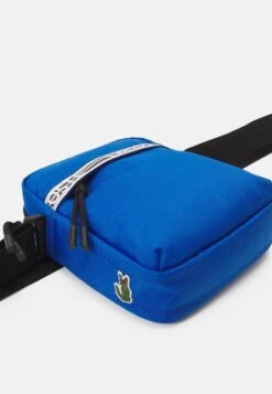 Lacoste Neocroc Seasonal Unisex - Schoudertas - Royaume Noir Blanc 9 Lacoste Neocroc Seasonal Unisex - Schoudertas - Royaume Noir Blanc -Lacoste ac8189143dd84e39a780af6a88604e2f