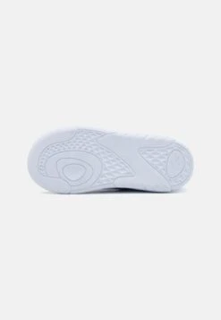 Lacoste Game Advance - Sneakers Laag - White/Navy/Red 10 Lacoste Game Advance - Sneakers Laag - White/Navy/Red -Lacoste b30bb1d9e3a64d7991a062681430350f