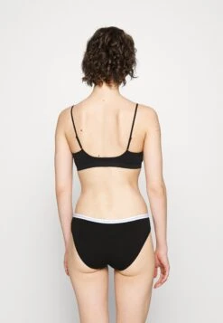 Lacoste 3 Pack - Slip - Black/White/Silver -Lacoste b707be61ccc440e3b41cdc926df024d9