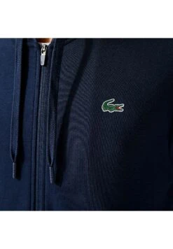 Lacoste Sport Hodded Jacket - Sweater Met Rits - Bleu Marine / Bleu Marine 9 Lacoste Sport Hodded Jacket - Sweater Met Rits - Bleu Marine / Bleu Marine -Lacoste c0acc2439dae4719a291fce7c1c9fb3d
