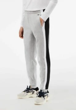 Lacoste Trainingsbroek - Gris Chine Noir Blanc 9 Lacoste Trainingsbroek - Gris Chine Noir Blanc -Lacoste c1add319d4264818a6d6ed02a7d06fe3
