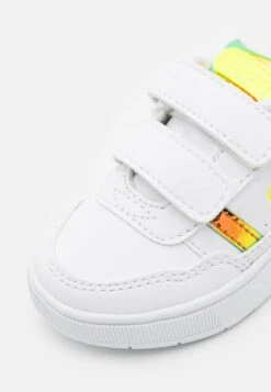 Lacoste T-Clip Unisex - Sneakers Laag - White/Yellow 11 Lacoste T-Clip Unisex - Sneakers Laag - White/Yellow -Lacoste c90310f08eed404f8dea8e887bb3385a