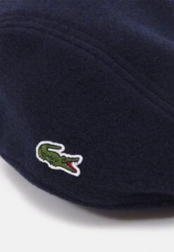 Lacoste Unisex - Hoed - Marine 7 Lacoste Unisex - Hoed - Marine -Lacoste d4aa9e2681204213b17f9525e820aaa5