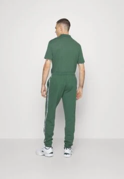 Lacoste Sport Pant Tapered - Trainingsbroek - Sequoia -Lacoste d5f042b1046441f1bd82f86dc549b598