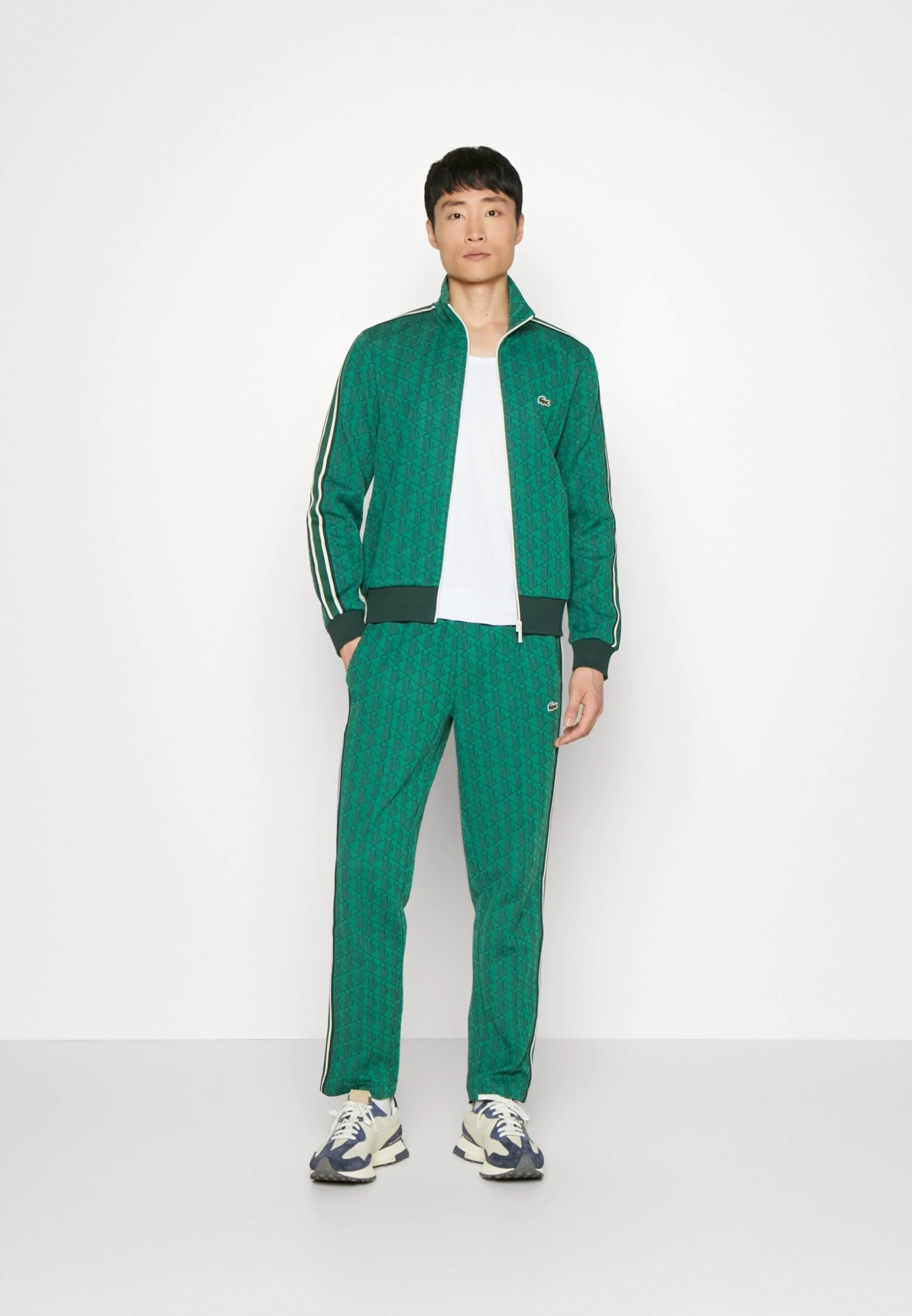 Lacoste Monogram Trackpant - Trainingsbroek - Rocket/Sinople 2 Lacoste Monogram Trackpant - Trainingsbroek - Rocket/Sinople - Afbeelding 2