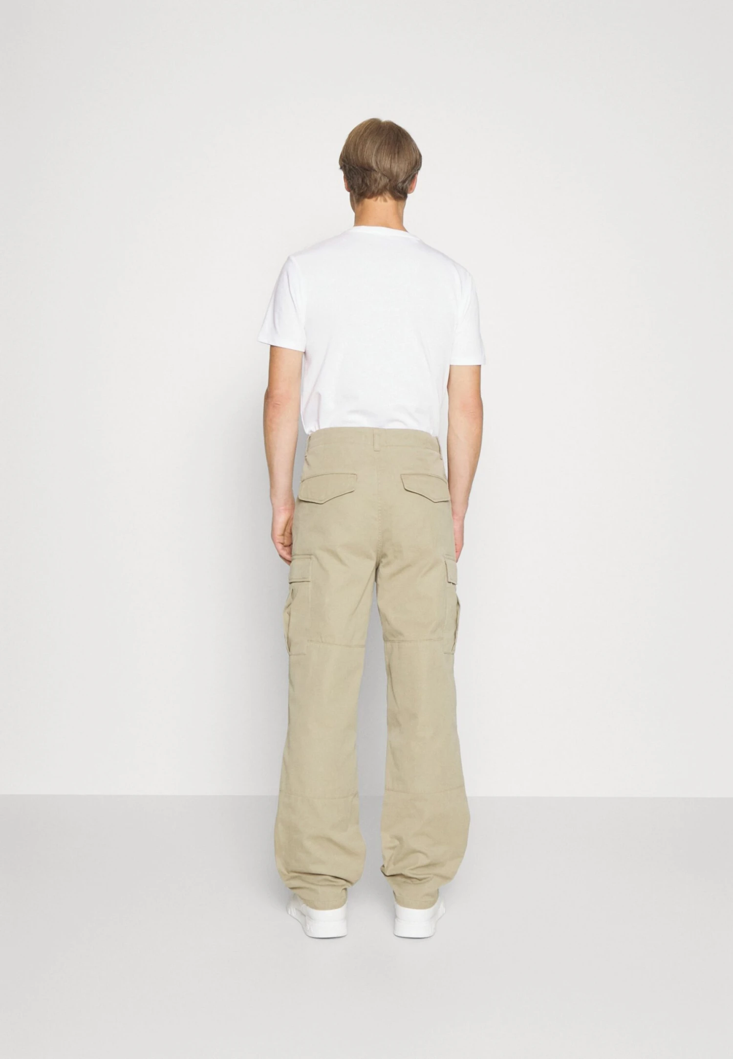 Lacoste H_Cb - Cargobroek - Beige 3 Lacoste H_Cb - Cargobroek - Beige - Afbeelding 3