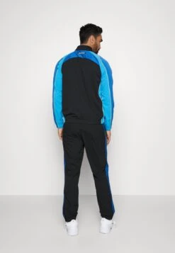 Lacoste Sport Tracksuit Tour - Trainingspak - Black/Kingdom 10 Lacoste Sport Tracksuit Tour - Trainingspak - Black/Kingdom -Lacoste d846bbdd94084472af835cb38c92ba5d