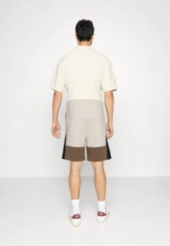 Lacoste Trainingsbroek - Lapland/Cookie -Lacoste de6ac73a92924e4dacabb602079fa94b