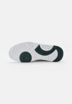 Lacoste T-Clip - Sneakers Laag - White/Dark Green 10 Lacoste T-Clip - Sneakers Laag - White/Dark Green -Lacoste e5d4db257d7a418fa9d452caaee05653