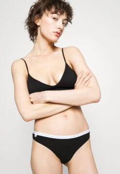 Lacoste String - Black 9 Lacoste String - Black -Lacoste ea6aa5e559834fd68e4f65e120837d47