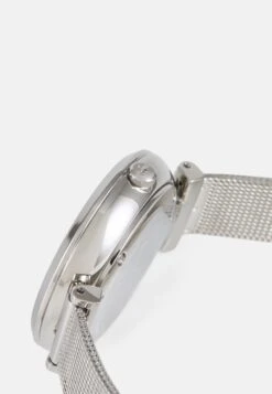 Lacoste Geneva - Horloge - Silver-Coloured -Lacoste eadb9724acbf46fbb2954337ac12d032