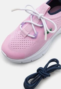 Lacoste Run Spin Unisex - Sneakers Laag - Pink/White -Lacoste ec4362f49c3c40838bd54b266228188b