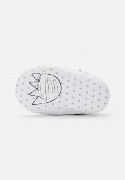 Lacoste Sideline Crib Cub Unisex - Babyschoenen - White/Navy 10 Lacoste Sideline Crib Cub Unisex - Babyschoenen - White/Navy -Lacoste f3ea16ceb4c6485fa6d6befc174c44fd